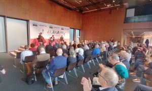 Diàleg amb l'historiador Orlando Figes a la conferència anual de la Fundació Catalunya Europa